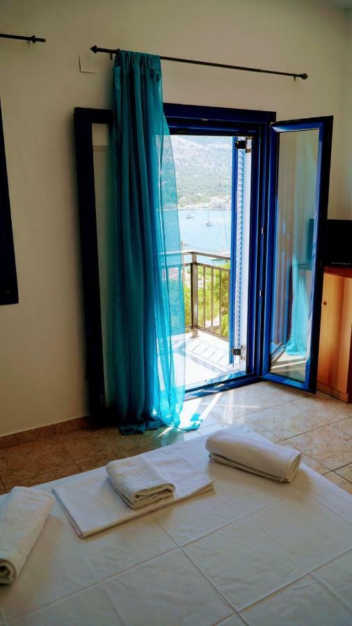 Irene Double Apartment Anoi Symi Exteriör bild