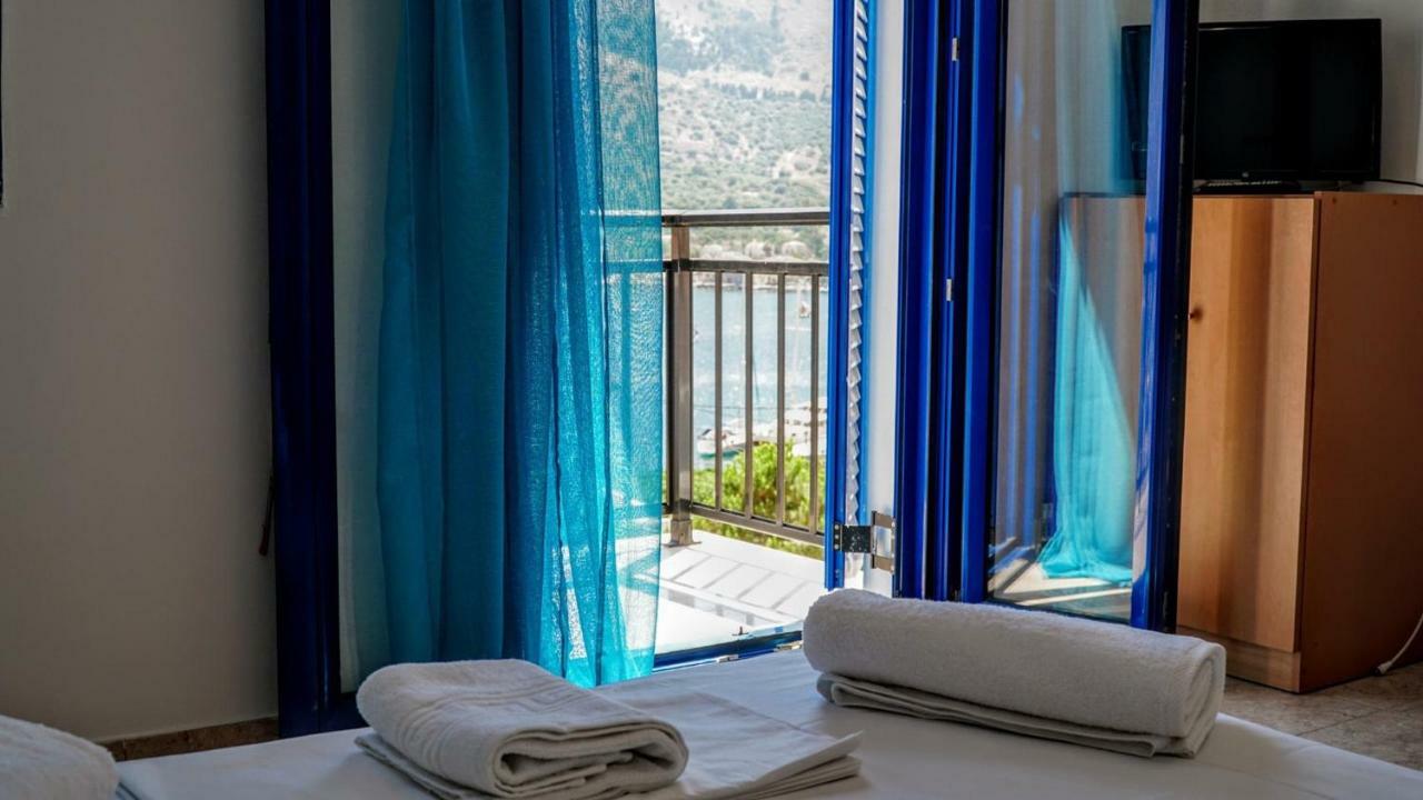 Irene Double Apartment Anoi Symi Exteriör bild